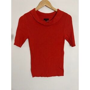 Red Short Sleeve Top